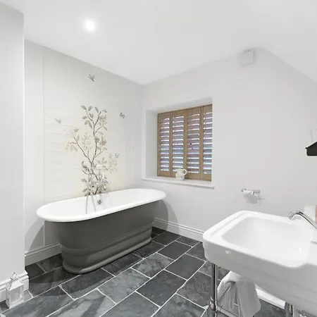 2 Bed In Oc-lr183 Feriehus Troutbeck Bridge